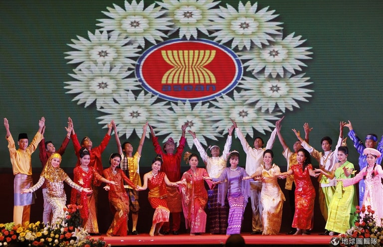 文章插圖