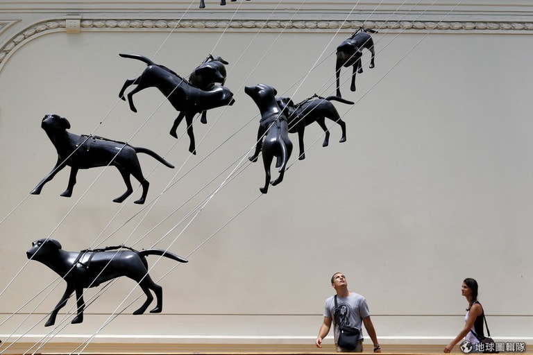 文章插圖